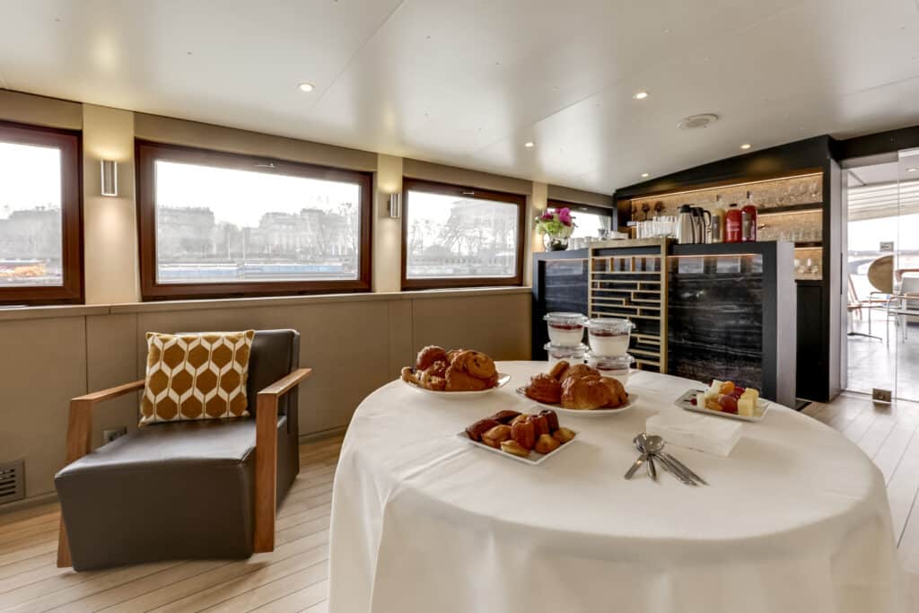 Péniche - Le Signac - Paris - Fleuv