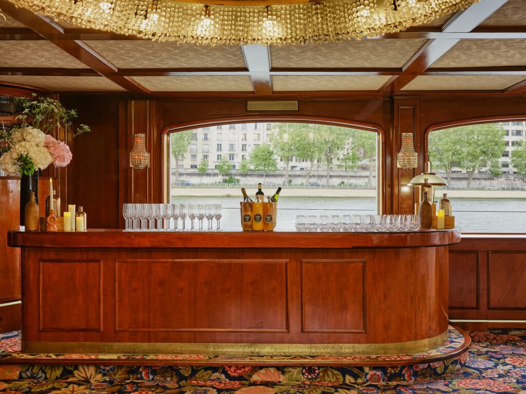 Péniche - Tennessee - Paris - Fleuv