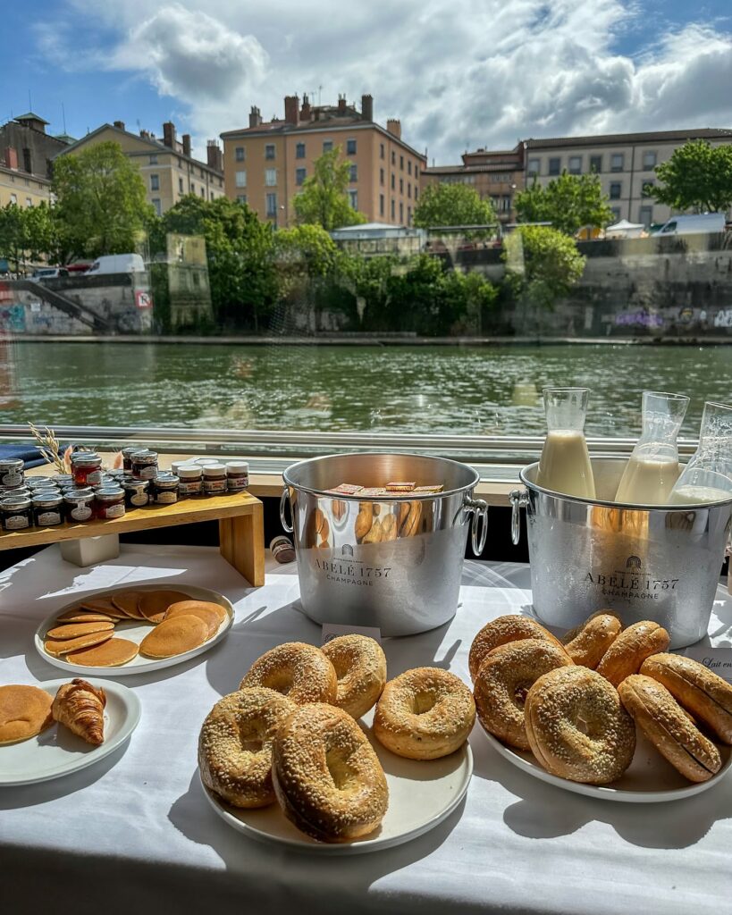 Péniche - Le Hermès - Lyon - Fleuv