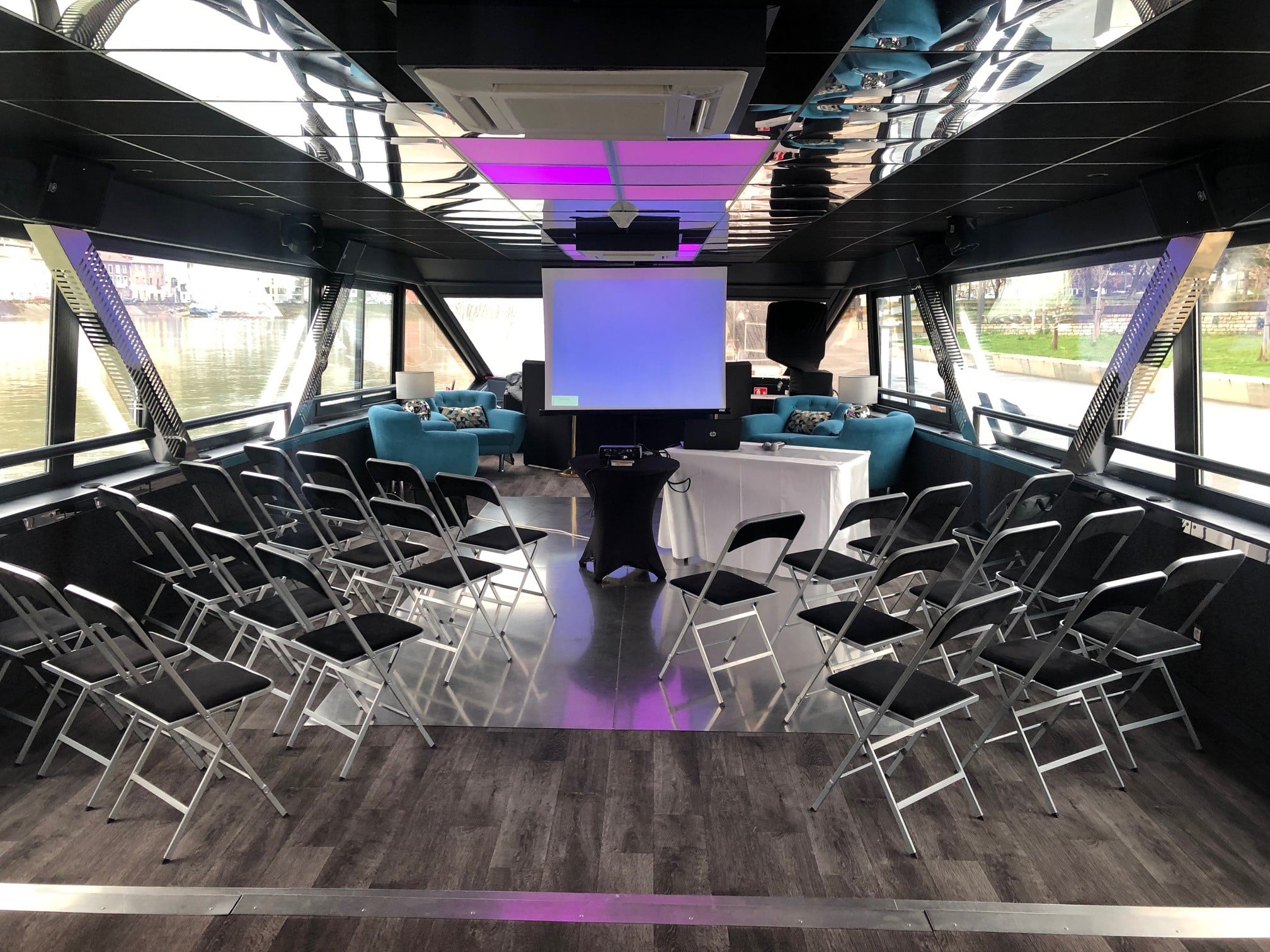 Péniche - L'Officiel - Lyon - Fleuv